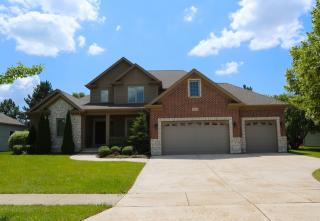 6441 Davidson Ct, Gurnee, IL 60031-4105