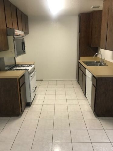 1201 Sunburst Way, Anaheim CA 92806-5432 exterior