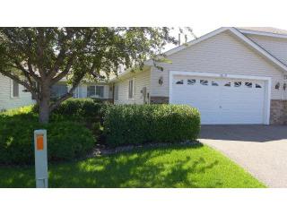 2811 Jordan Dr, Saint Paul, MN 55125-2834