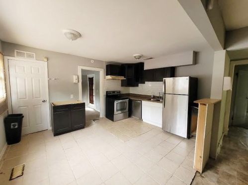 4340 Carroll Ave, Atlanta, GA 30331-6506