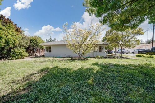 1698 La Bonita Way, Concord CA  94519-1924 exterior