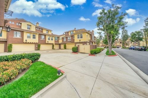1906 Timberwood, Irvine CA  92620-0286 exterior