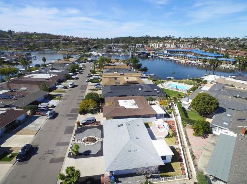 1420 La Habra Dr, San Marcos, CA 92078-4739