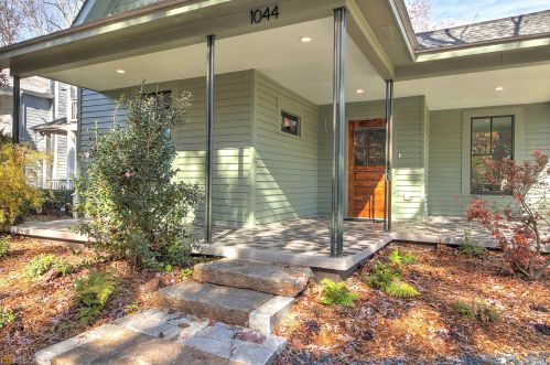 1044 Manigault St, Atlanta GA  30316-1349 exterior