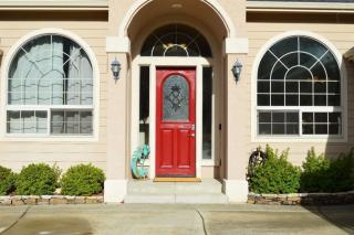 4647 Hathaway Dr, Medford, OR 97504-9680