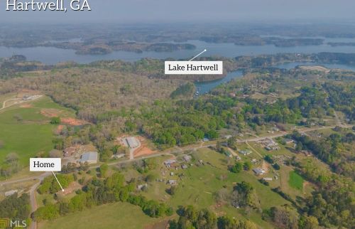3 Powderbag Creek Rd, Hartwell, GA 30643-4259