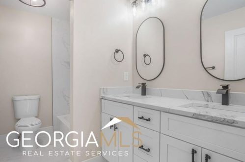 1452 Lockwood Dr, Atlanta GA  30311-3534 exterior