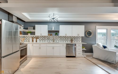 670 Federal Ter, Atlanta GA  30315-4433 exterior