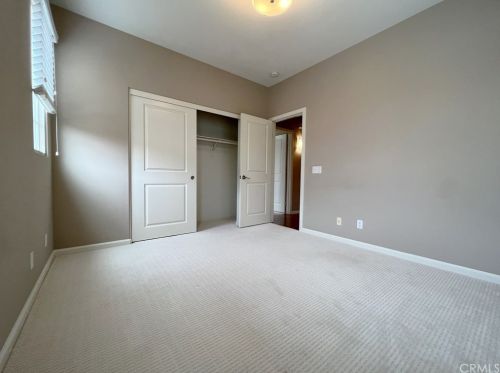 52 Pathway, Irvine CA  92618-8807 exterior