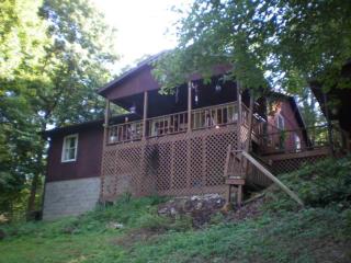 515 Monroe Dam Rd, Blmgtn, IN 47401-9071