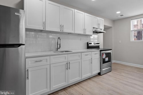 6227 Callowhill St, Philadelphia, PA 19151-4103