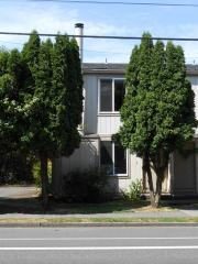8641 Woodstock Blvd, Portland OR  97266-5314 exterior