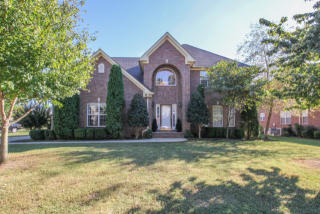 3433 Deerview Dr, Murfreesboro, TN 37128-5891
