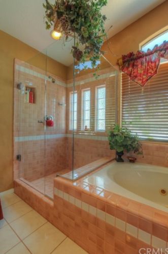 16122 Ponderosa Ln, Riverside CA  92504-6155 exterior