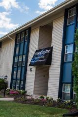 6729 Ramblewood Dr, Fort Wayne IN  46835-1786 exterior
