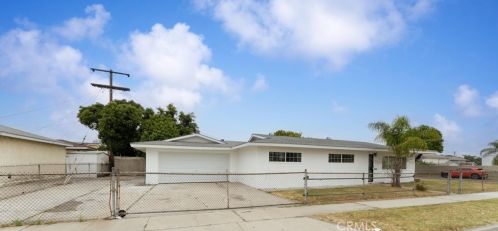 11669 Barnwall St, Norwalk, CA 90650-6417