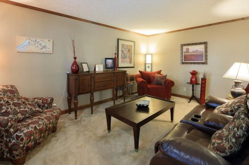 1408 Janice Ct, Lilburn, GA 30047-2307