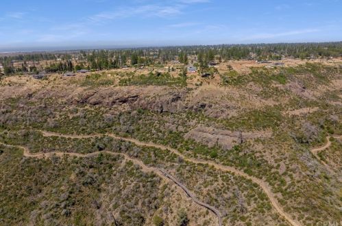 2381 Clearview Dr, Paradise, CA 95969-6666