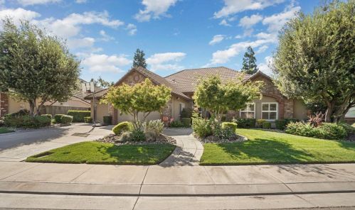 1179 Vienna Dr, Lodi, CA 95242-9696