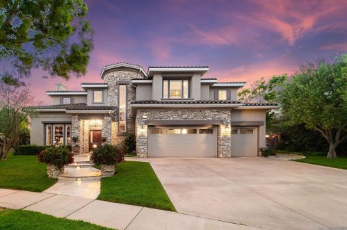 698 Cypress Hills Dr, Encinitas, CA 92024-2394