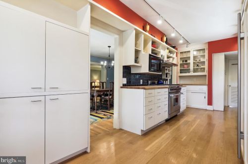 1310 Noyes Dr, Silver Spring MD 20910-2224 exterior