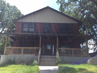 3114 4th St, Minneapolis MN  55414-3318 exterior