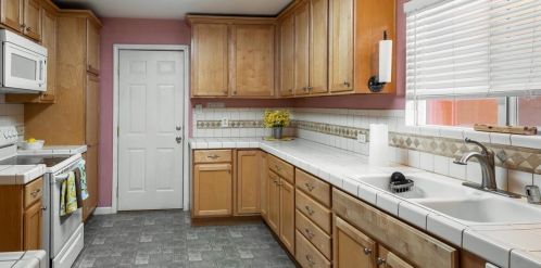 7438 Westgate Dr, Citrus Heights, CA 95610-6552