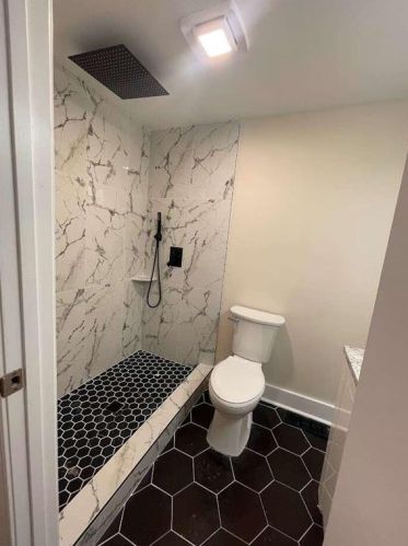 221 Cross Gate Dr, Marietta GA  30068-3921 exterior