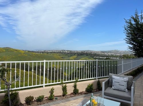 318 Calle Corral, San Clemente, CA 92673-3037