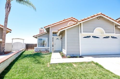 25597 Cayla Ct, Sun City, CA 92586-2306