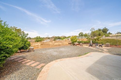 16550 Catalonia Dr, Riverside CA  92504-8701 exterior