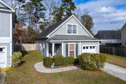 104 Diploma Dr, Ladson, SC 29456-5326