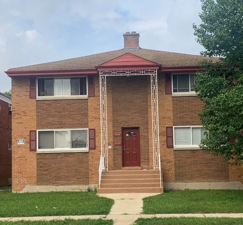 2004 5th Ave, Broadview, IL 60153-3299