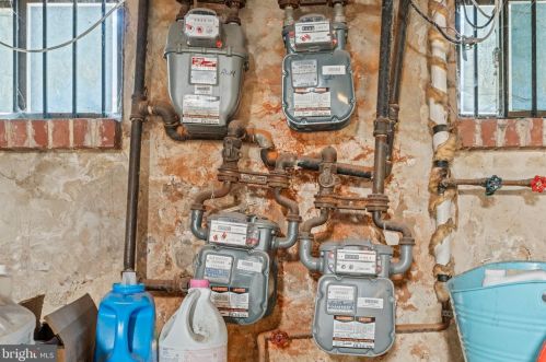 716 10th St, Philadelphia PA 19148-5006 exterior