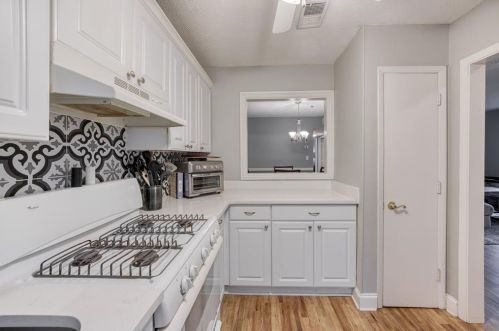 2610 Cumberland Ct, Smyrna GA  30080-8669 exterior