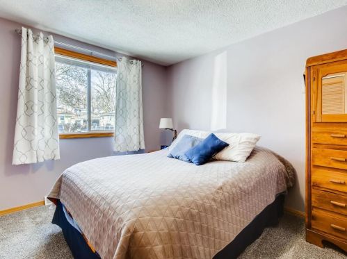 2296 14 Ave, Saint Paul MN  55109-2306 exterior