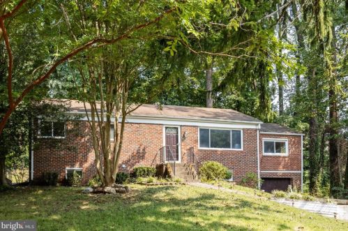 1900 Kimberly Rd, Silver Spring, MD 20903-1219