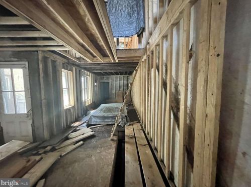 704 42 St, Philadelphia PA 19104-4442 exterior