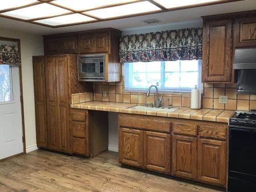 1302 Arlington Ave, Anaheim CA  92801-2003 exterior