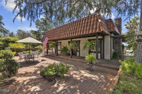 2862 Orange Ave, Glendale, CA 91214-2014