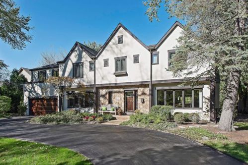 1347 Sunview Ln, Northfield, IL 60093-1624