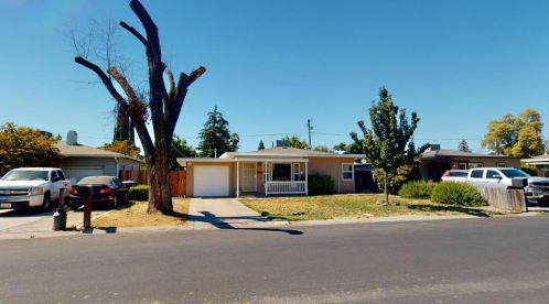 1015 Badgley Dr, Modesto, CA 95350-5565