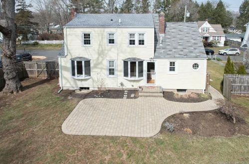 53 Flagler Ave, Cheshire CT  06410-2201 exterior