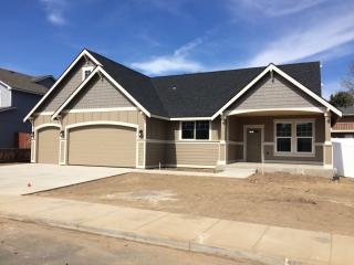 7501 Fremont Way, Yakima WA  98908-2084 exterior