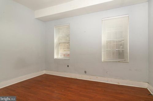 532 4 St, Philadelphia PA 19148-1303 exterior