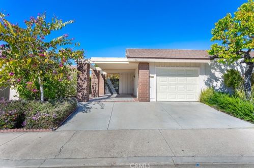 5011 Paseo Dali, Irvine, CA 92603-3321