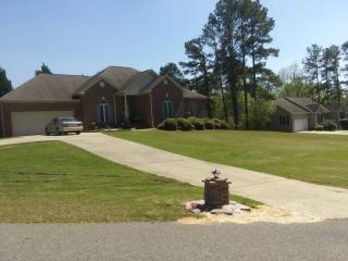 201 Harrington Ave, Broadway, NC 27505-9528