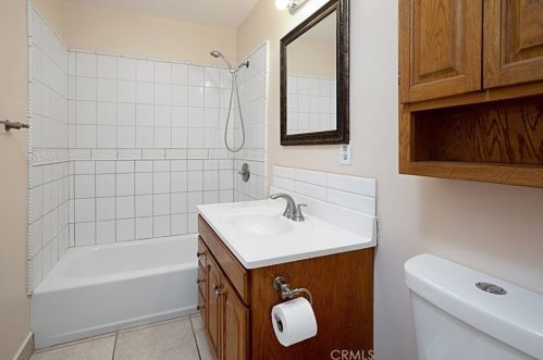 3139 Tyler Ave, Anaheim CA  92801-6039 exterior