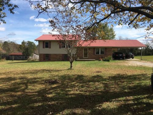 7055 Old Mill Rd, Baxter, TN 38544-4945