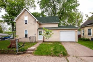 2803 17th St, Moline IL  61265-1317 exterior